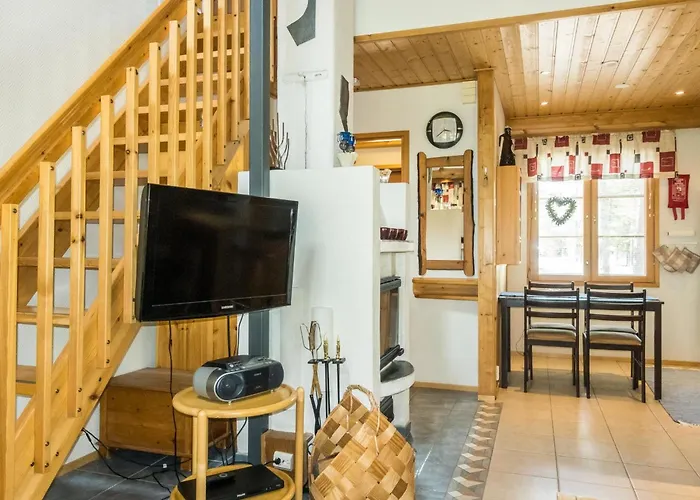 Lauri 4 Pieni By Interhome